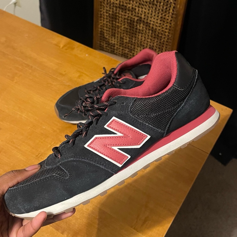 New Balance Classic Vintage Red and Black
